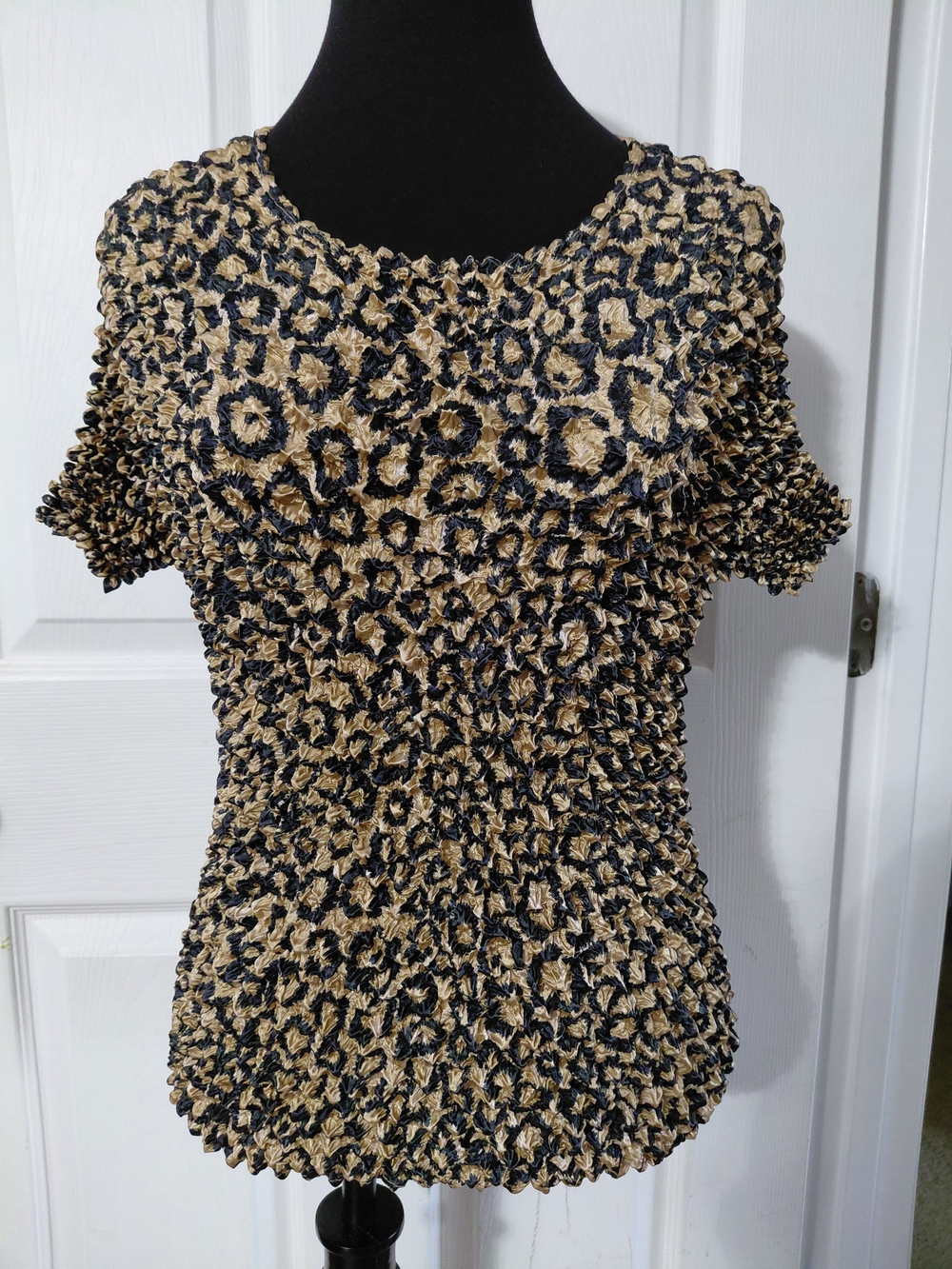 Vintage Women's Bubble/Popcorn Blouse Lepoard